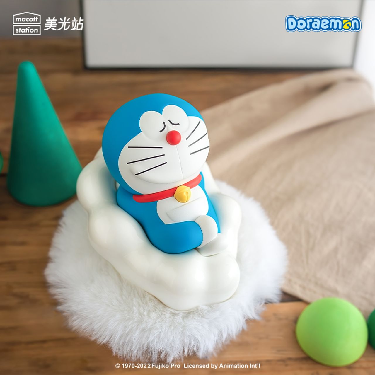 Doraemon white ceramic cloud lamp